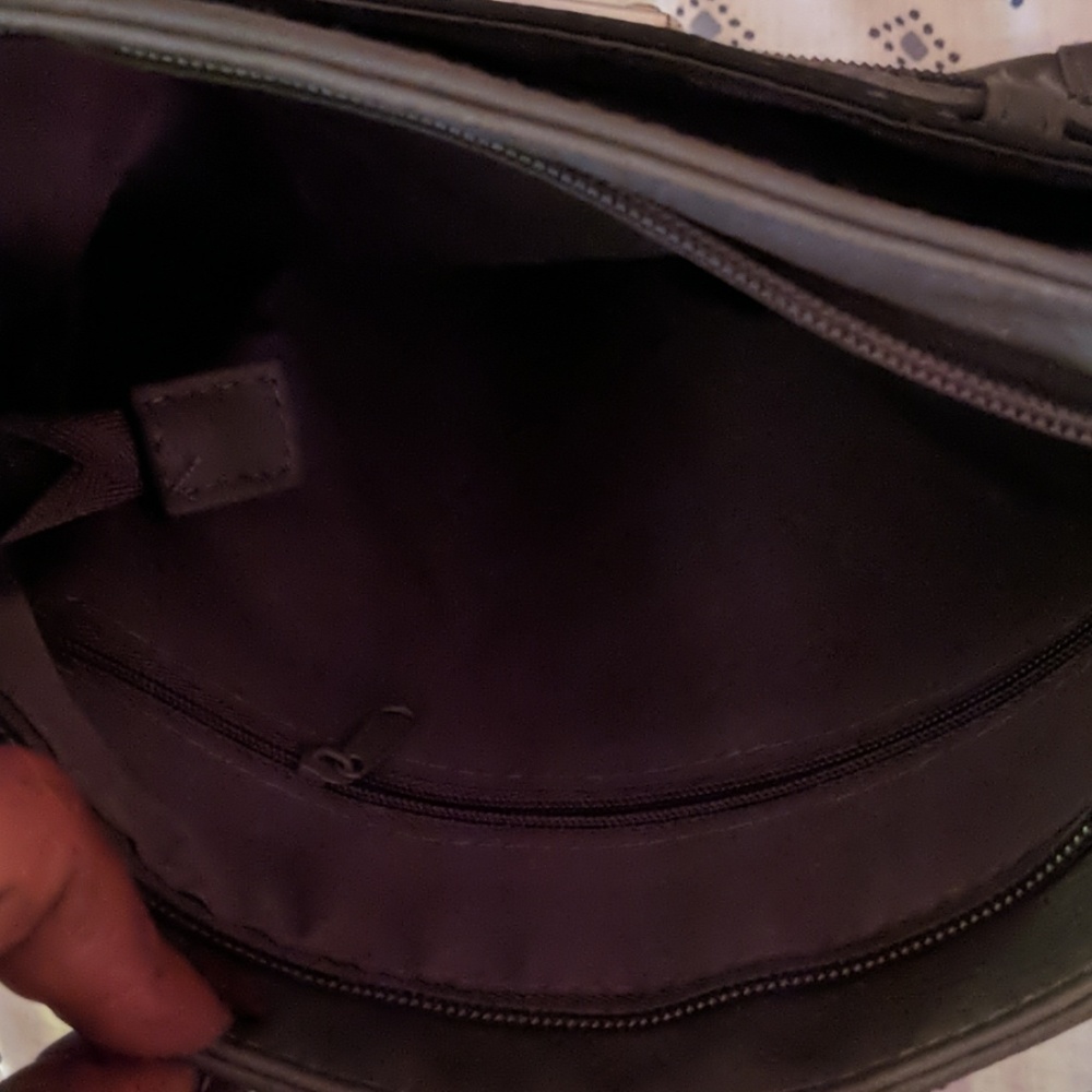 Purse - Picture 3 of 3